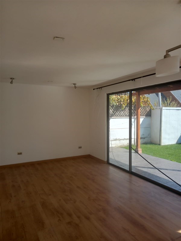 CASA ARRIENDO MACHALI