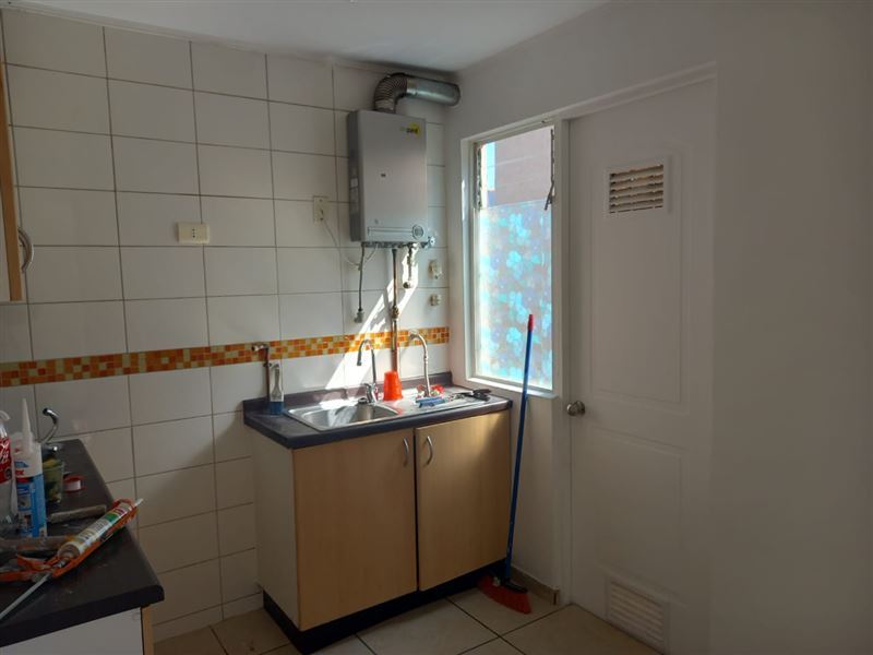 ARRIENDO SEMI AMOBLADO