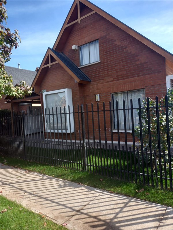 CASA ARRIENDO MACHALI