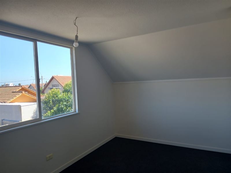 ARRIENDO SEMI AMOBLADO