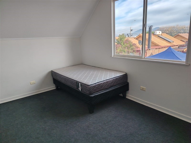 ARRIENDO SEMI AMOBLADO