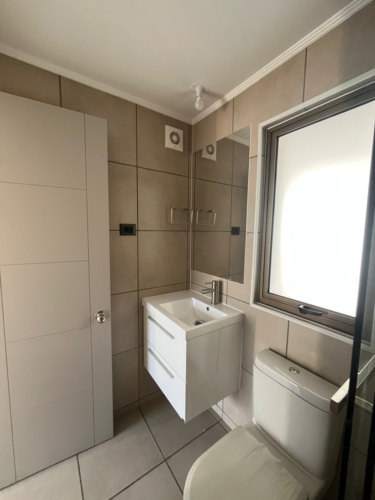 CASA ARRIENDO MACHALI